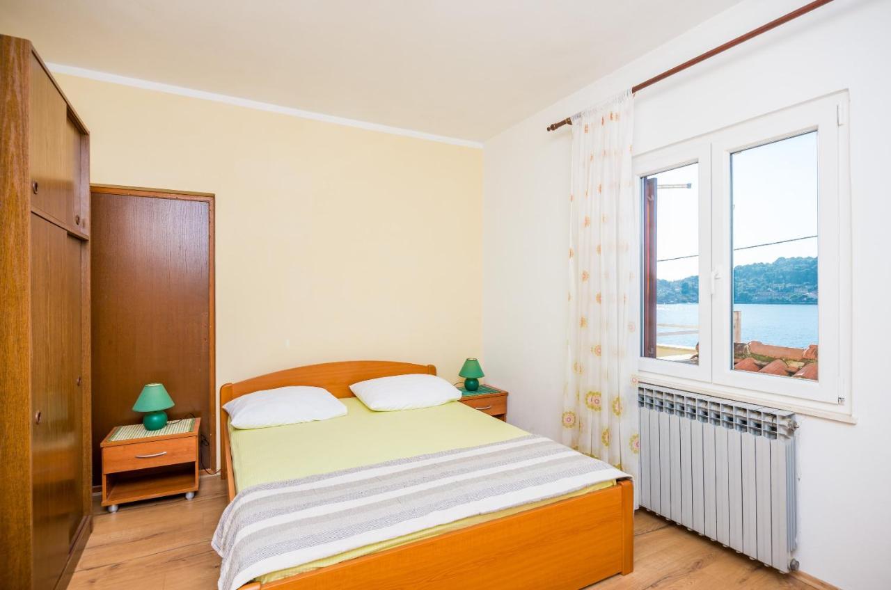 זאטון Apartments Violic מראה חיצוני תמונה