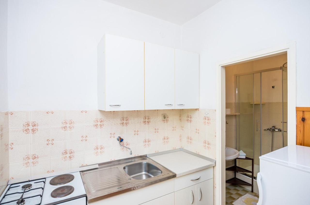 זאטון Apartments Violic מראה חיצוני תמונה
